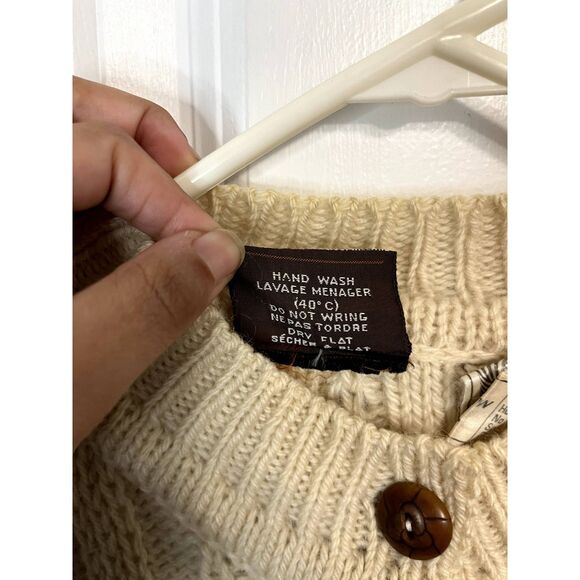 Vtg Gaeltarra Aran Cream Fisherman Cable Knit Irish Wool Sweater Size 40 (US M) - Picture 7 of 9